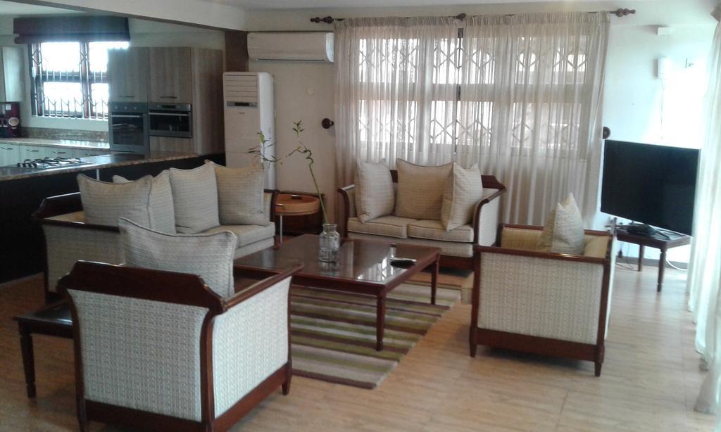 The Palms At Prampram Βίλα Εξωτερικό φωτογραφία